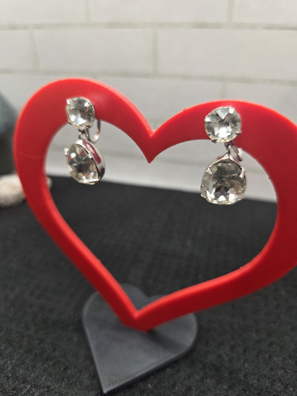 1334. Silver Tone Rhinestone Drop Screw Back Earrings